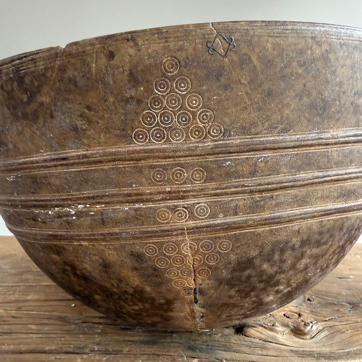 Moroccan antiqiue bowl Amine | No1