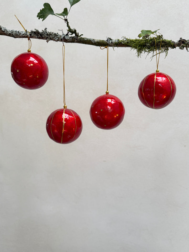 Traditional Lustrous Christmas Decoration | Red