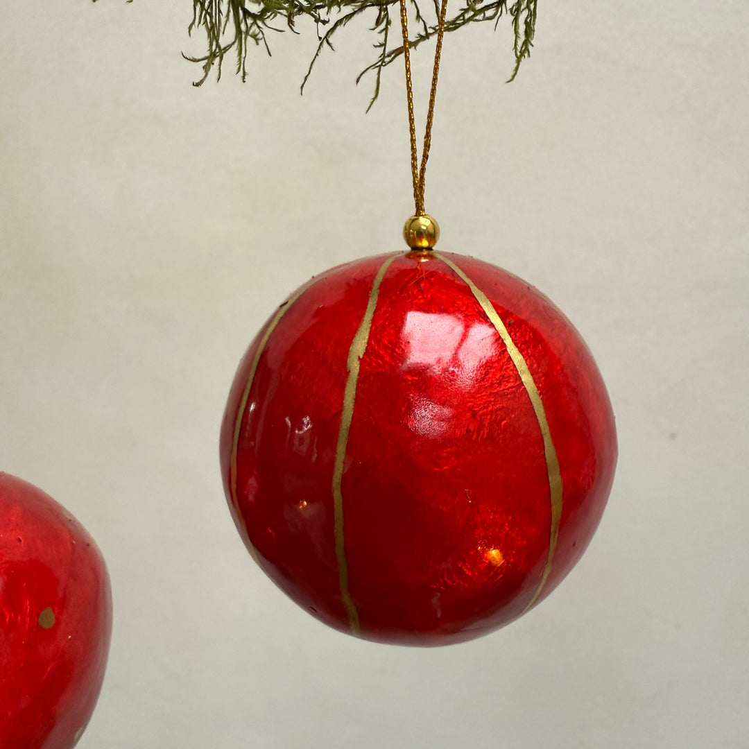 Traditional Lustrous Christmas Decoration | Red