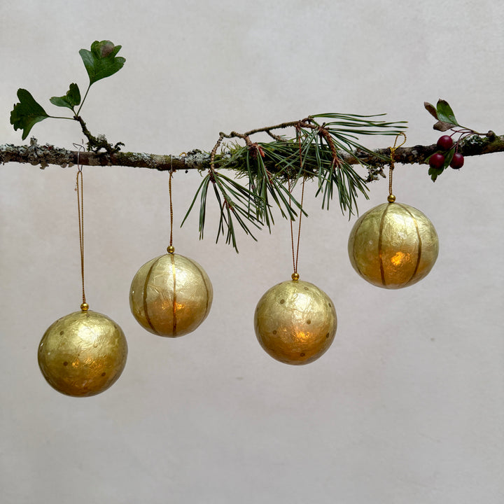 Traditional Lustrous Christmas Decoration | Gold