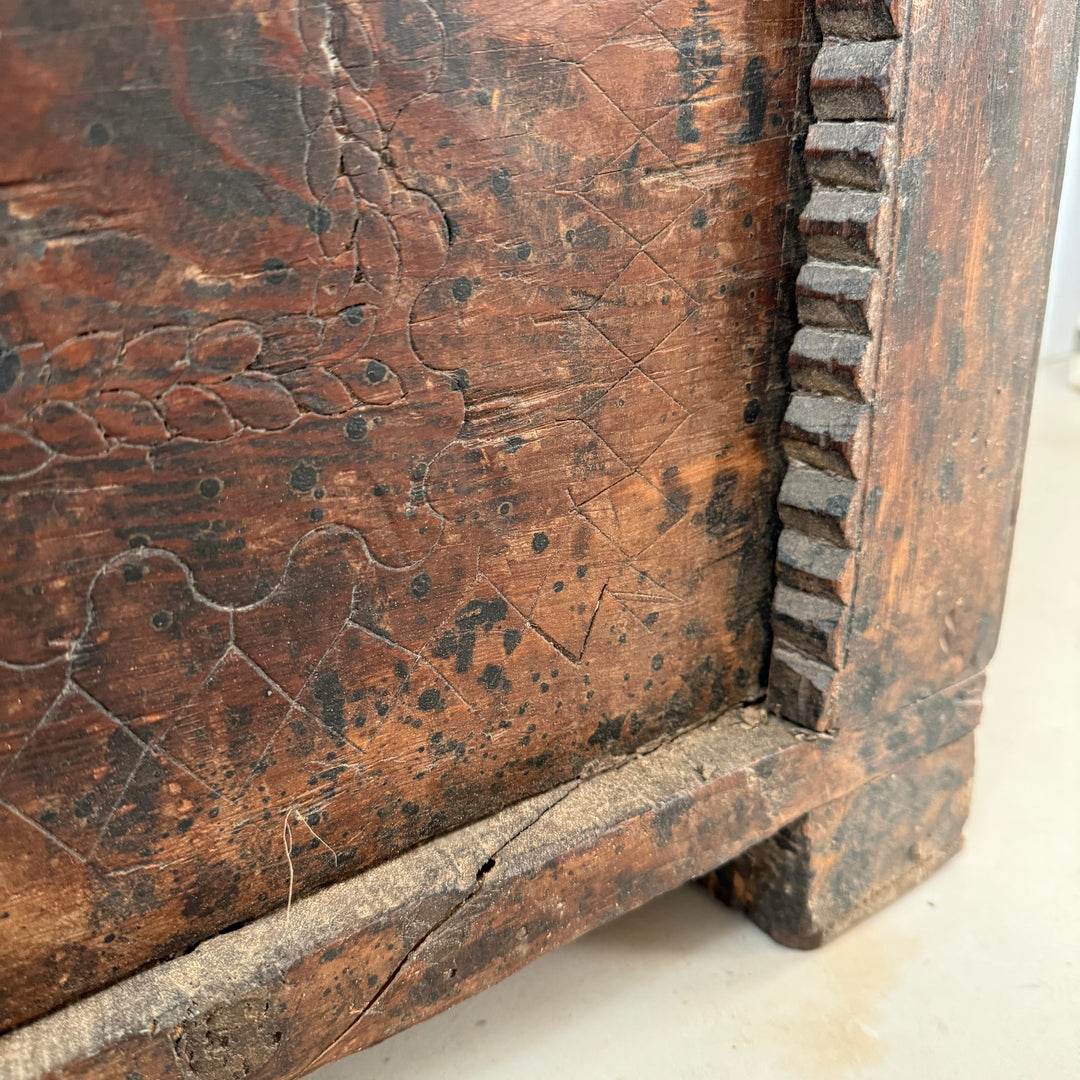 Antique Handcarved Primitive Dark Teak Blanket Box | Tari