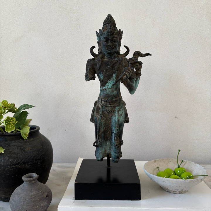 Antique primitive bronze statue  | Siwa