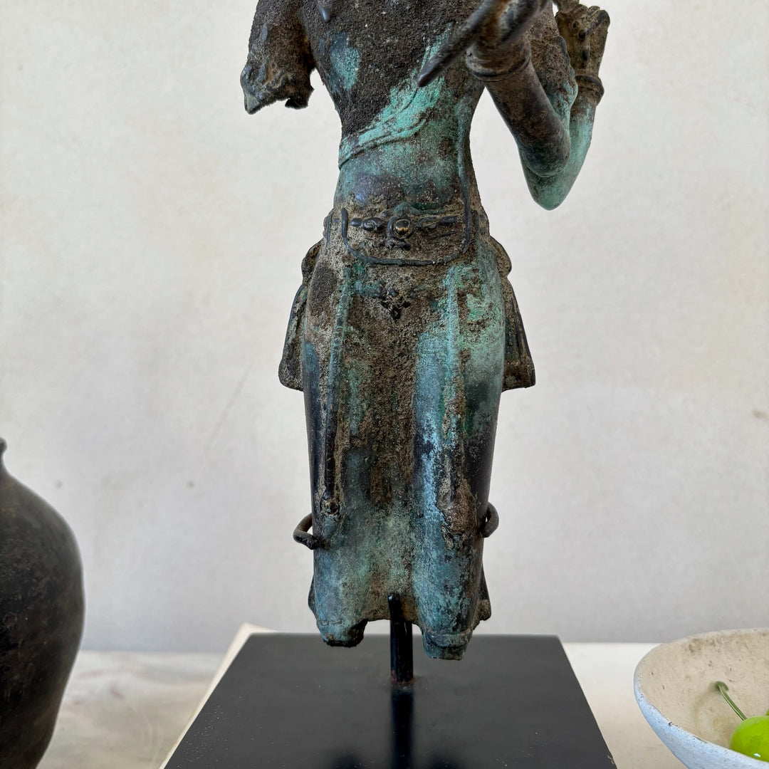 Antique primitive bronze statue  | Siwa