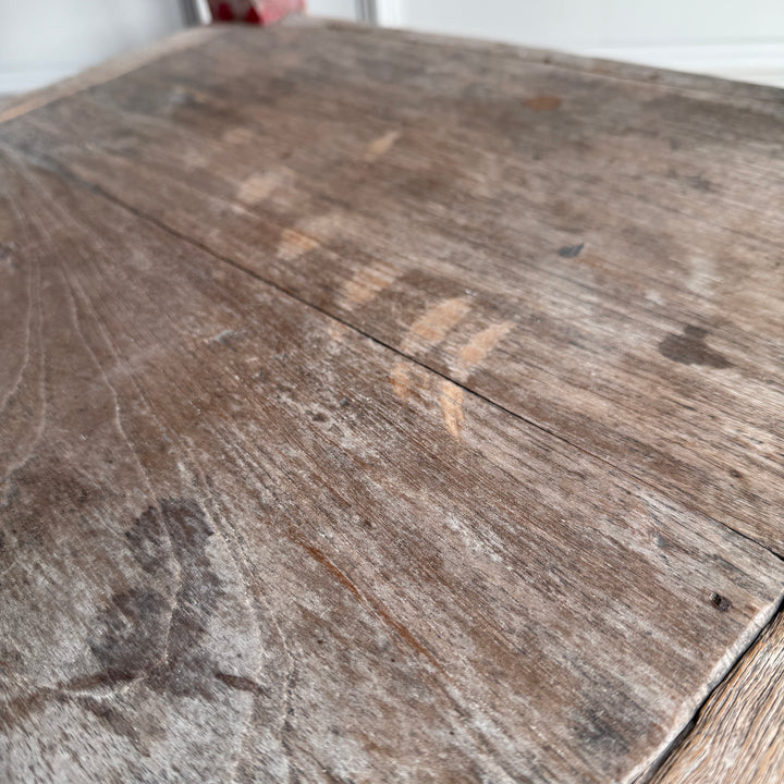 Primitive weathered antique armchair | Annisa