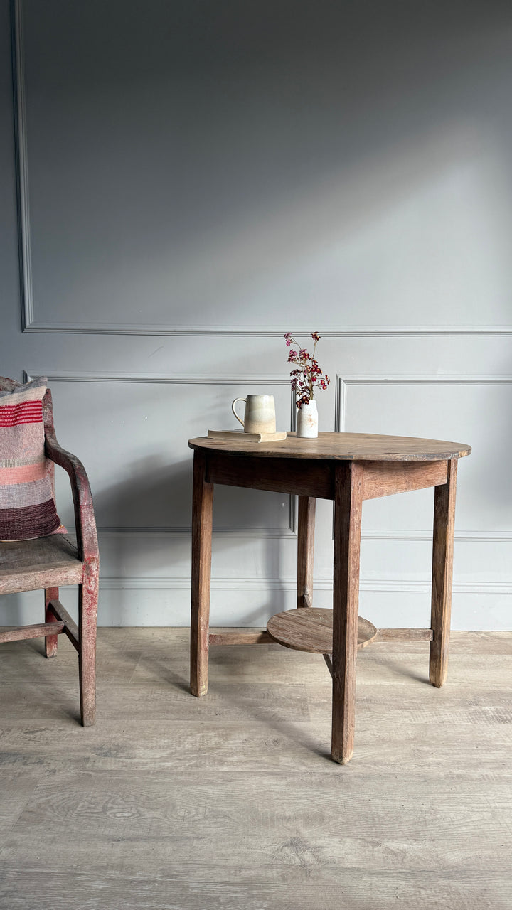 Mid century round side table | Surya