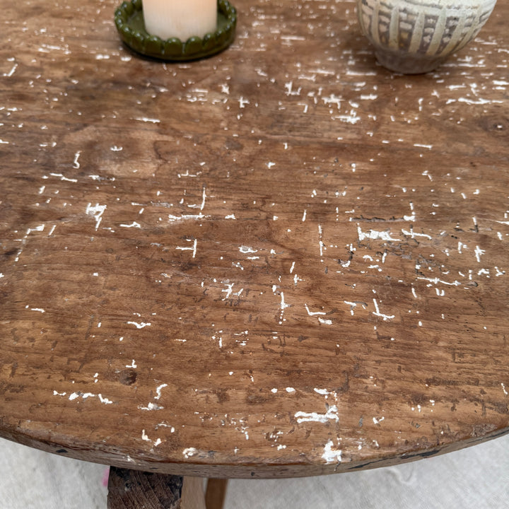 Mid century round side table | Mai