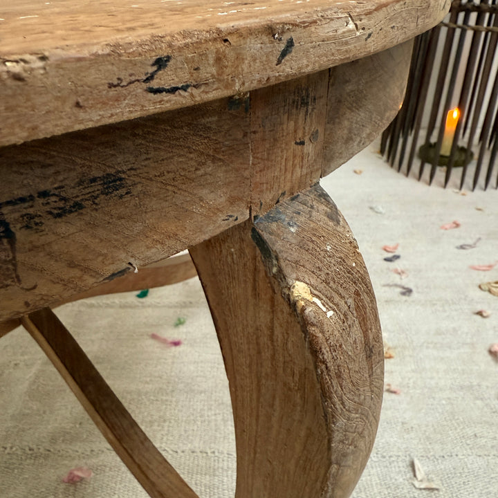 Mid century round side table | Mai