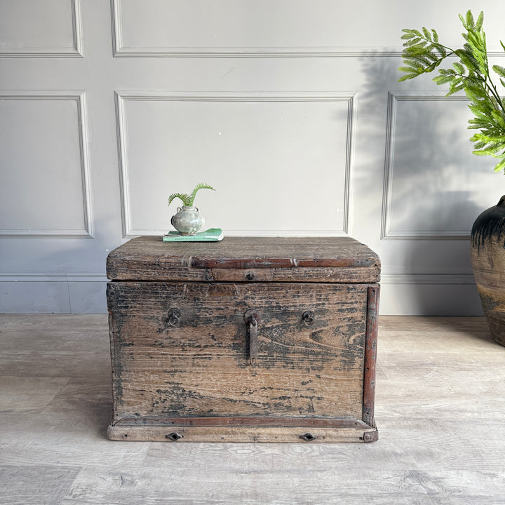 Small Antique Blanket Box | Kanji