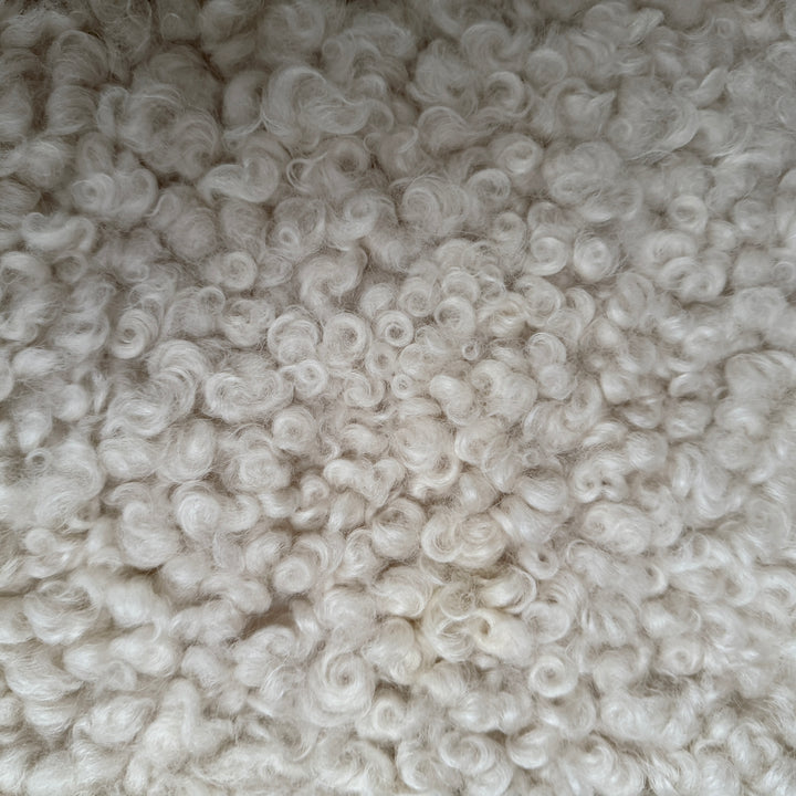 Extra large sheepskin rug | short wool