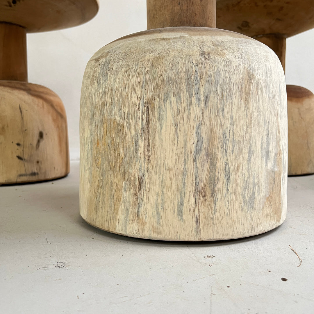 Round wooden side table | Noriz