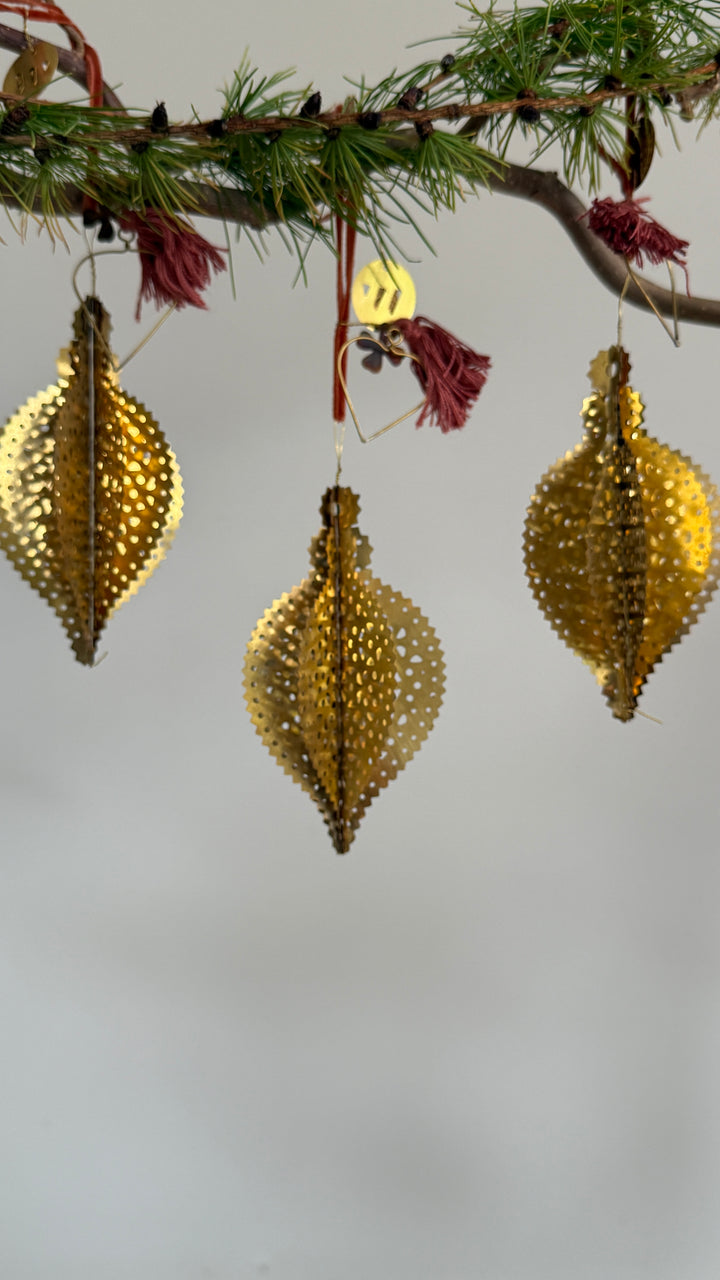 Antique Gold Filigree Christmas Decoration