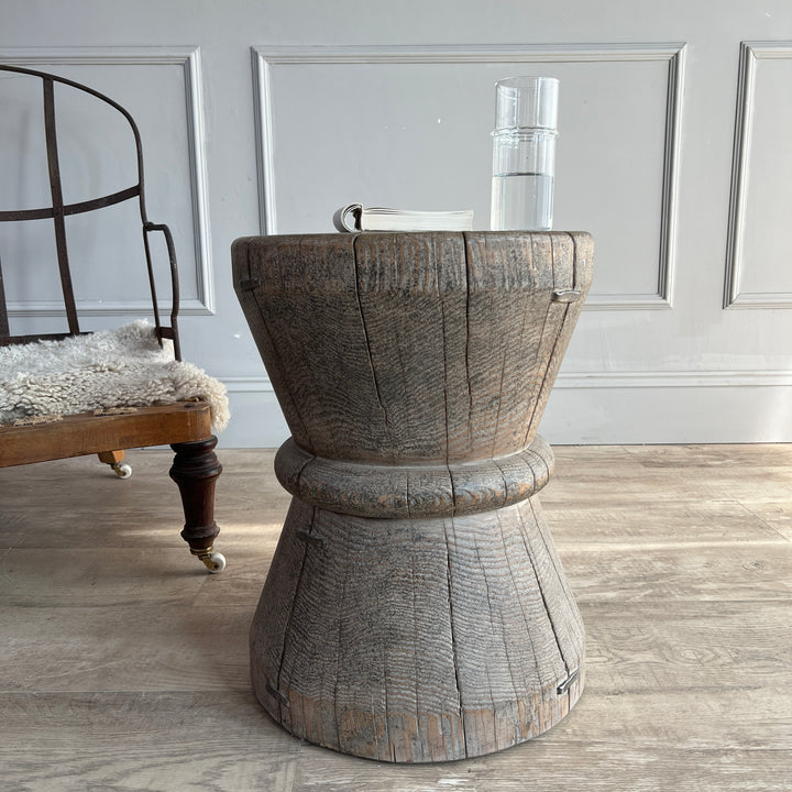 Rustic ancient elm wood round side table | Hidcote