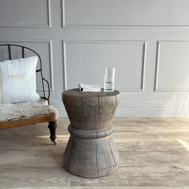 Rustic ancient elm wood round side table | Hidcote