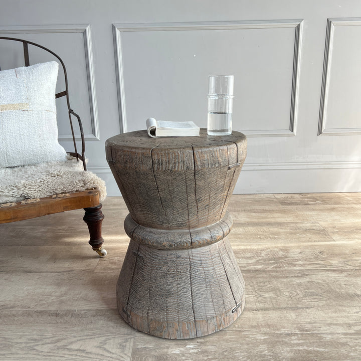 Rustic ancient elm wood round side table | Hidcote