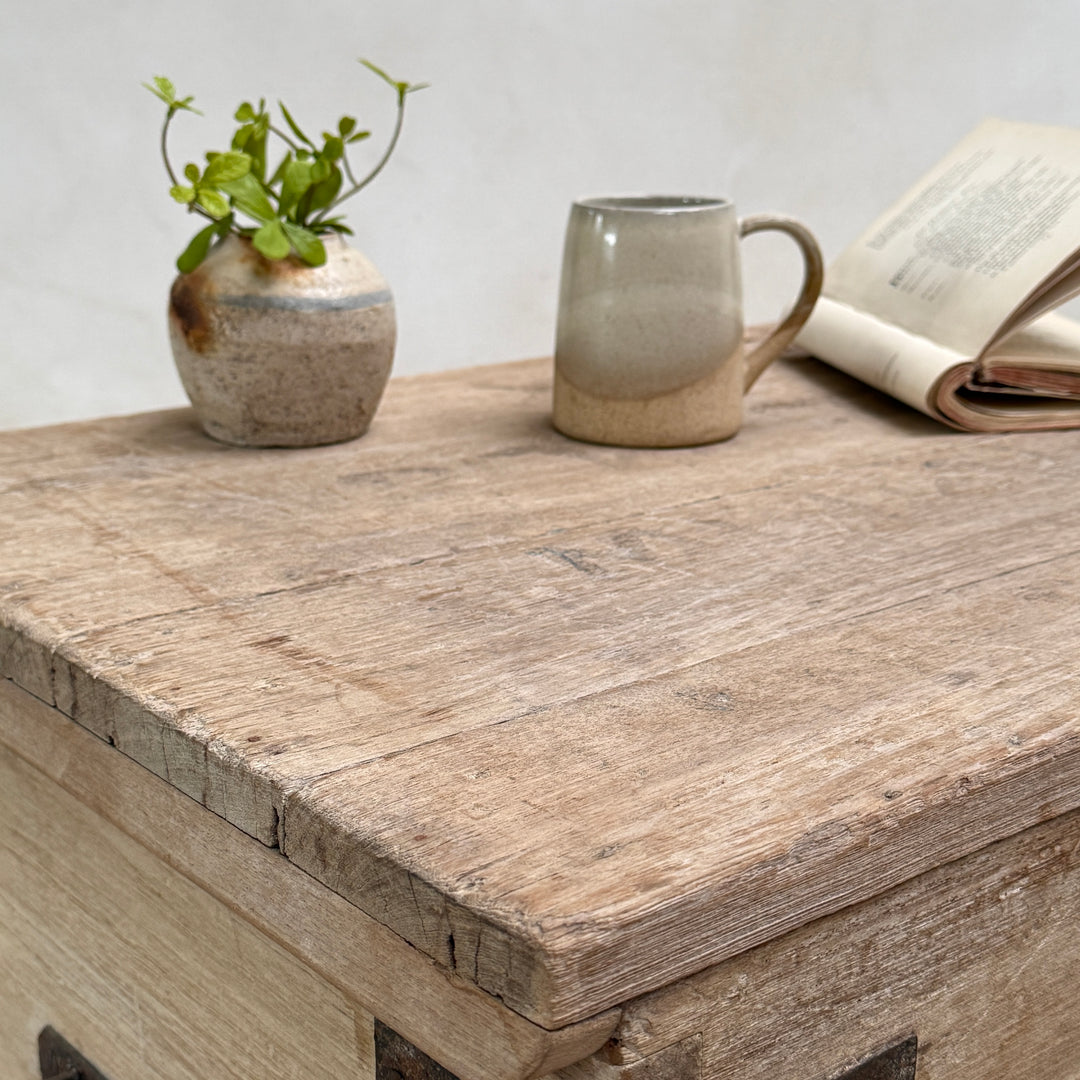 Vintage blanket box | Amberley