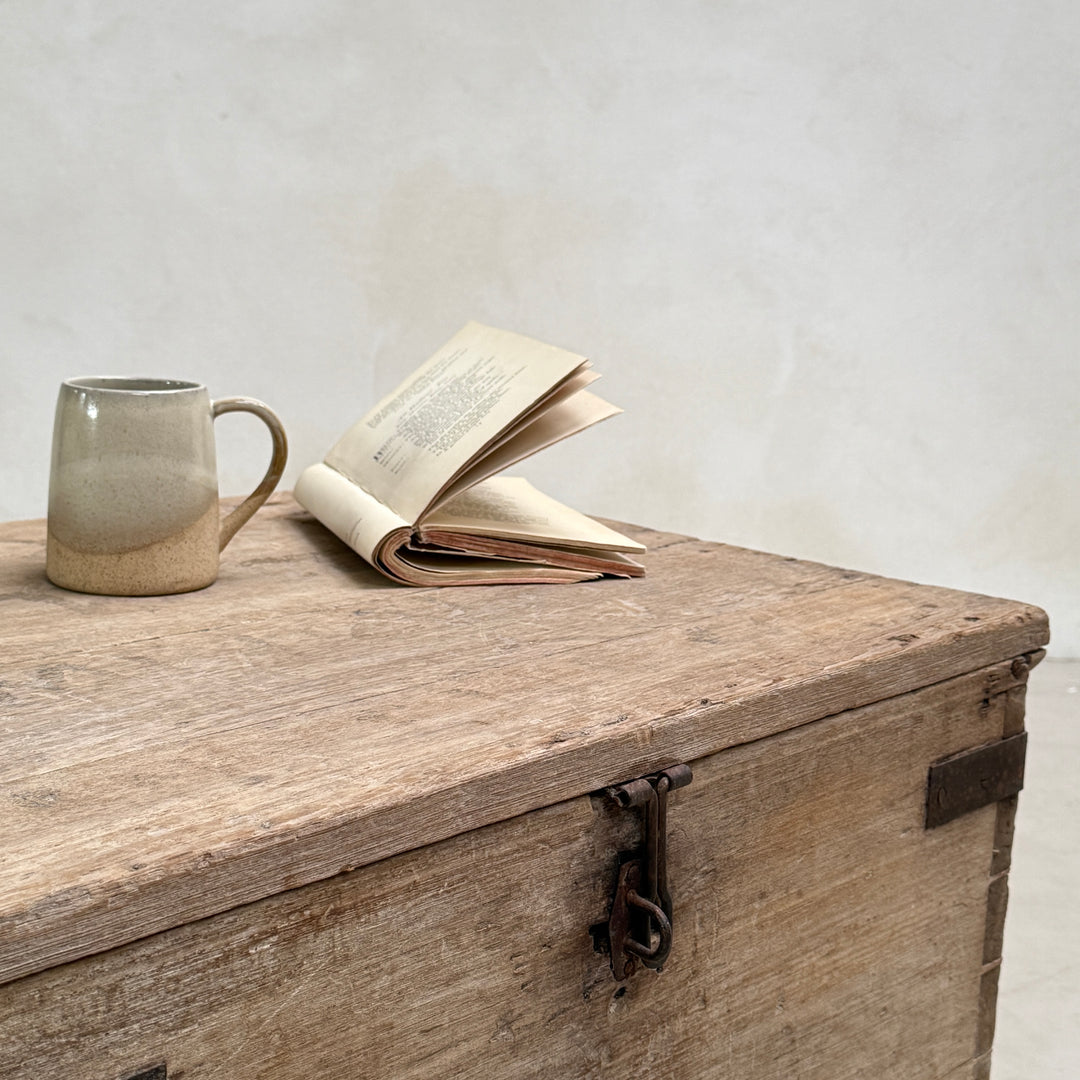 Vintage blanket box | Amberley