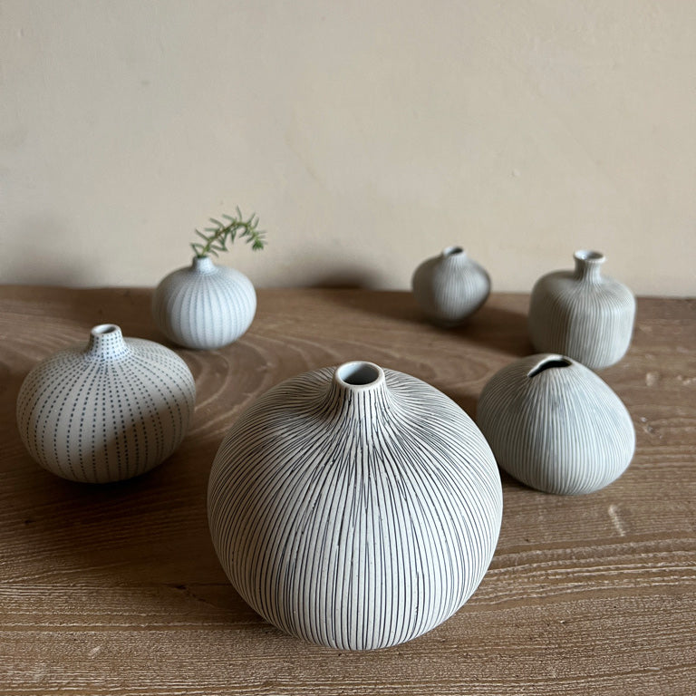 Handmade ceramic vase | Large grey stripe