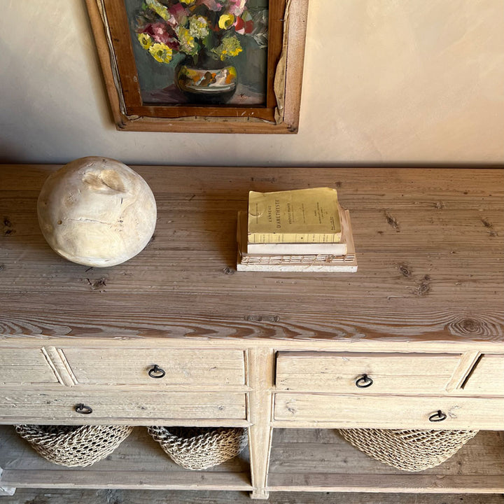 LARGE RUSTIC CONSOLE FALMOUTH surface detail