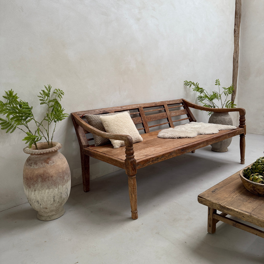 Large antique hand carved wooden Daybed Bench | Sebastian