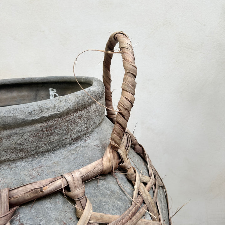 Large clay rafia antique Sabu Sumba water pots