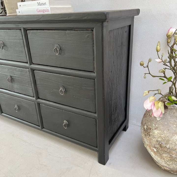 Large reclaimed chest of drawers black | Gisella