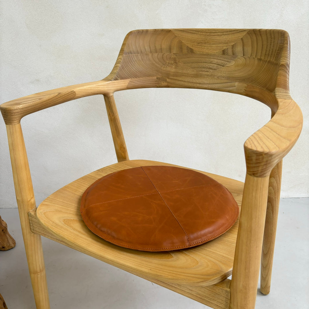 Style your Leather Seat Pad on one of our Hoxton chair