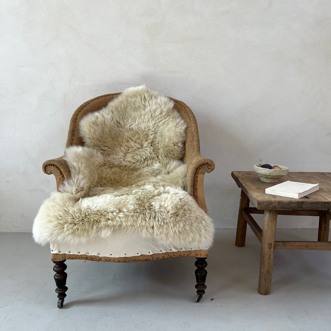 Long wool sheepskin | Frappe