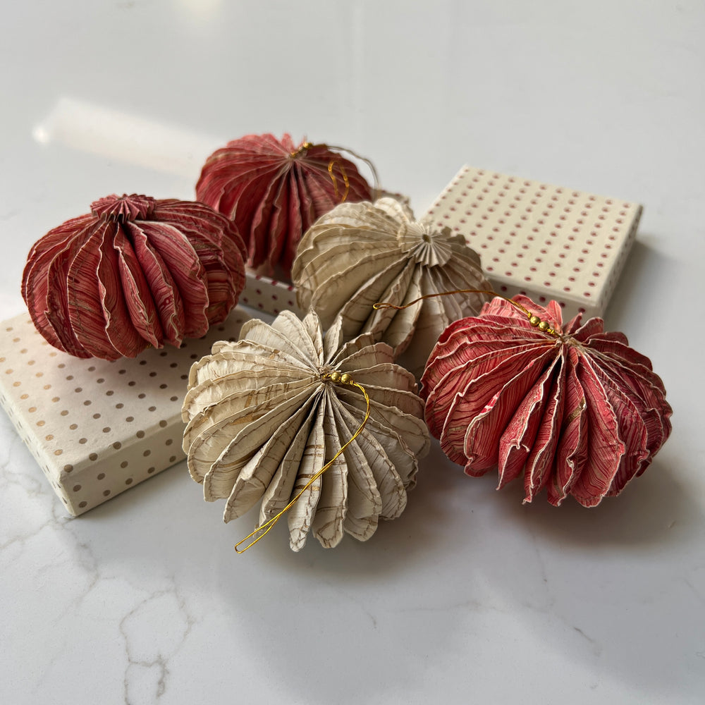 Marbled Paper Decoration | Antique Red