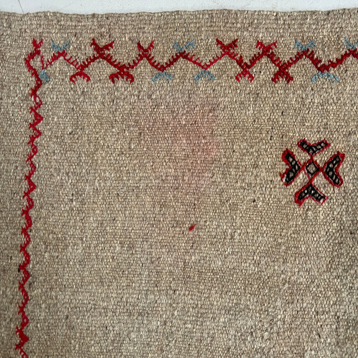 Moroccan rug with abstract motifs | Atlas No8
