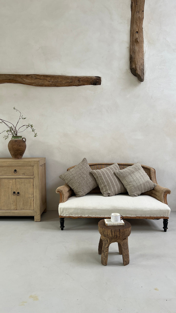 Natural textured linen cushion Bowery