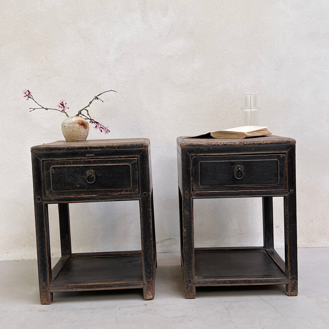 Pair of antique bedside tables | Allegra d 