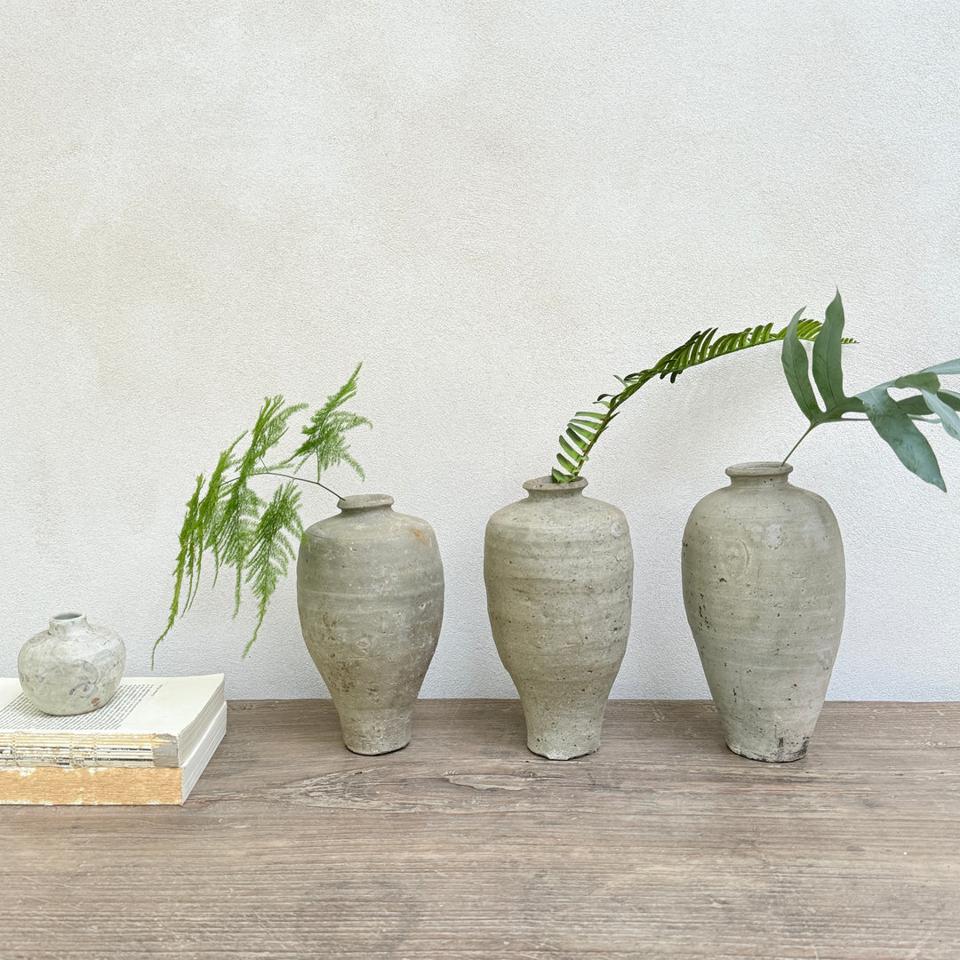 Pale Clay Sung Dynasty Vessel