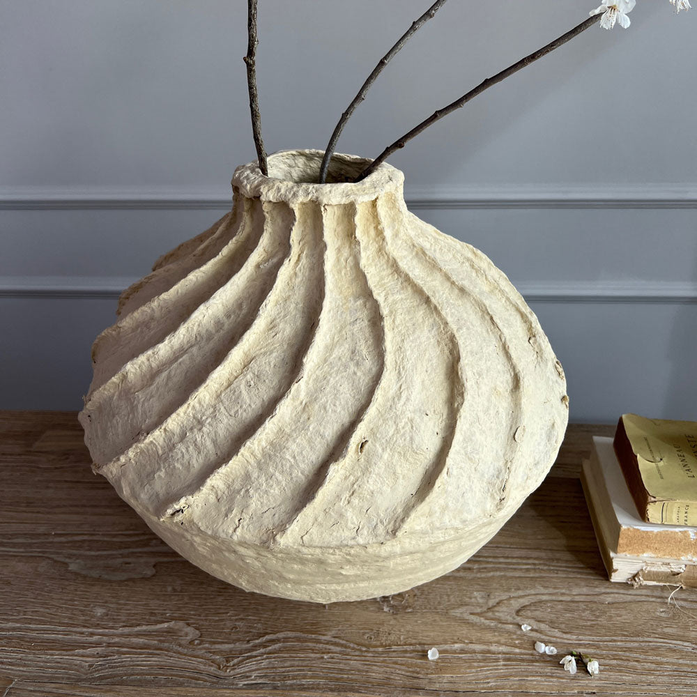Paper Mache Vase Swirl
