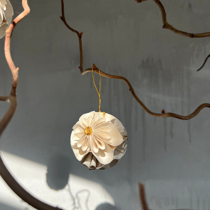 Paper Flower Baubles | Set of Two