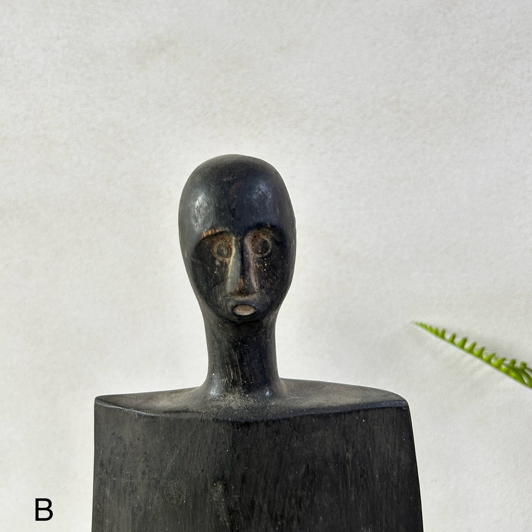 Primitive sumba wood cloth pounder on stand | Dewi