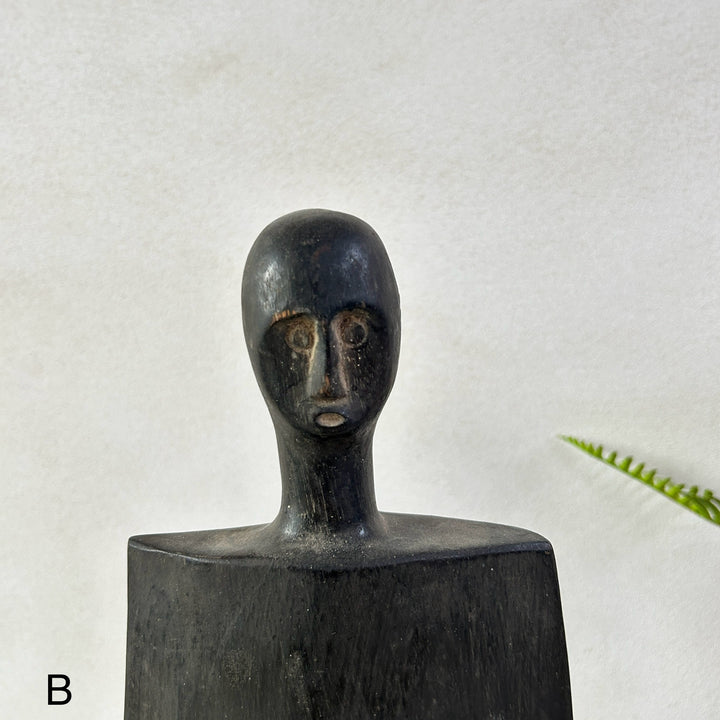 Primitive sumba wood cloth pounder on stand | Dewi