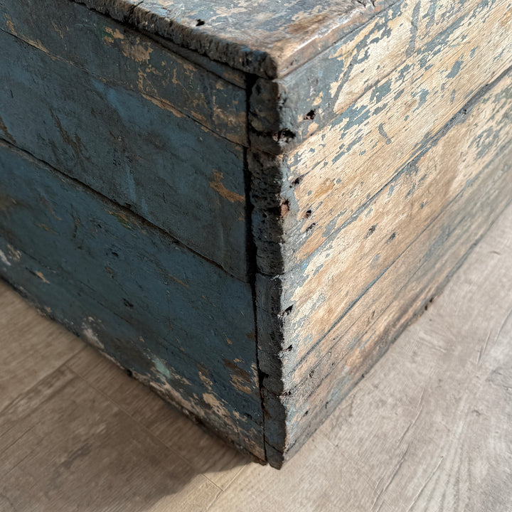 Primitive vintage painted blanket box | Midhurst