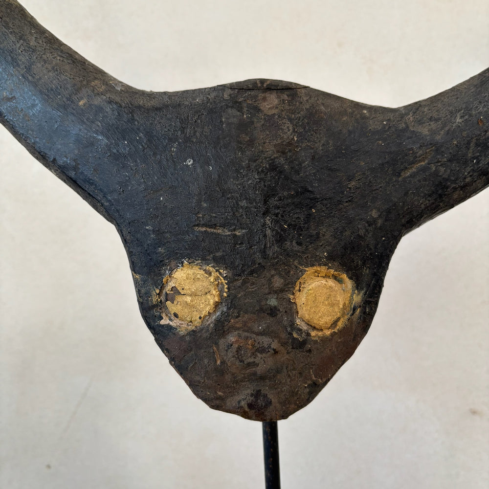 Primitive vintage wooden cow horn mask | Aceh