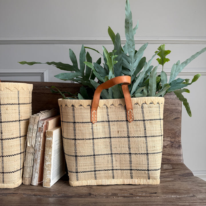 Raffia Checked Shopping Bag | Medium