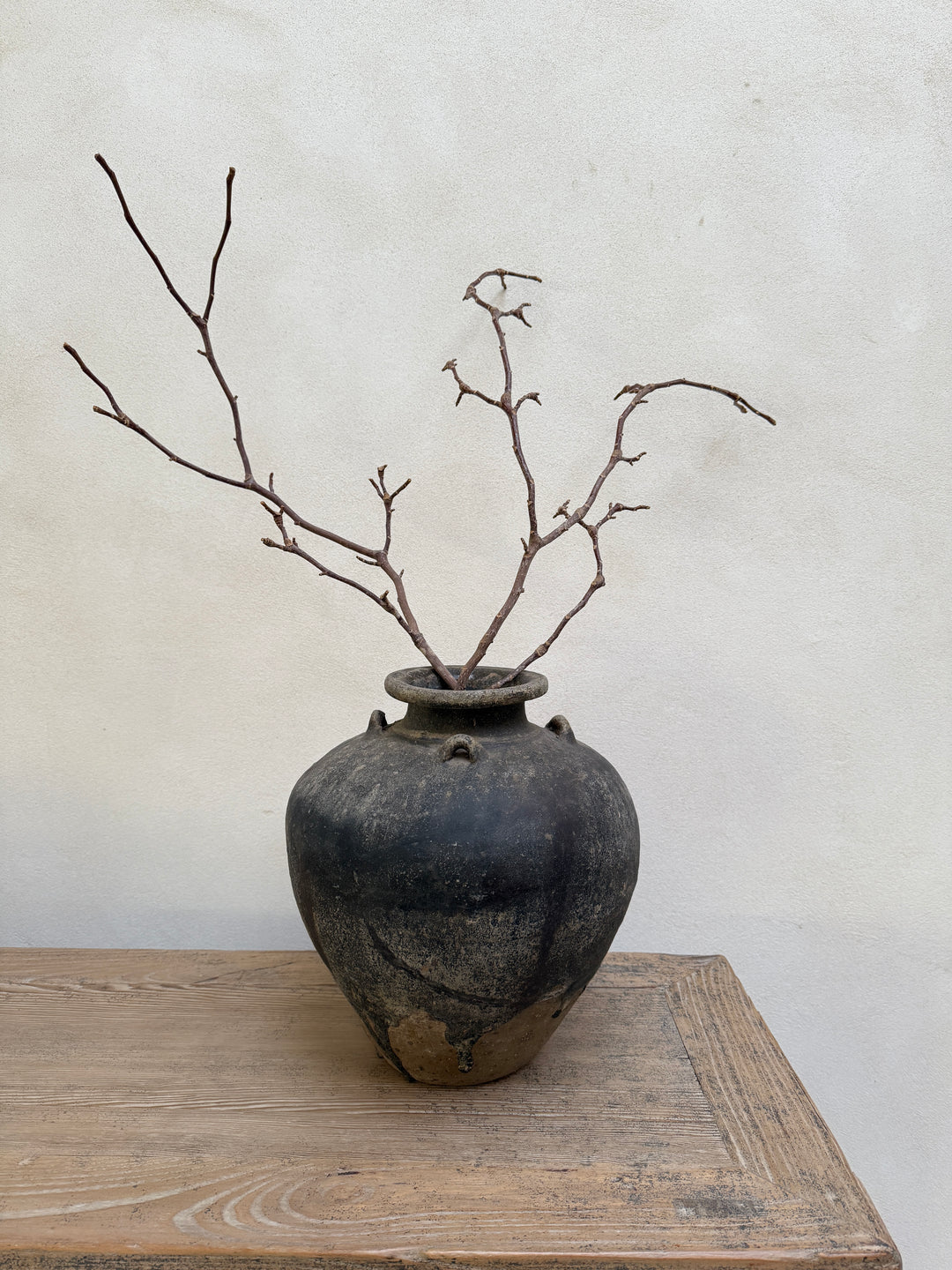 Rare Antique Sawankhalok Urn | medium