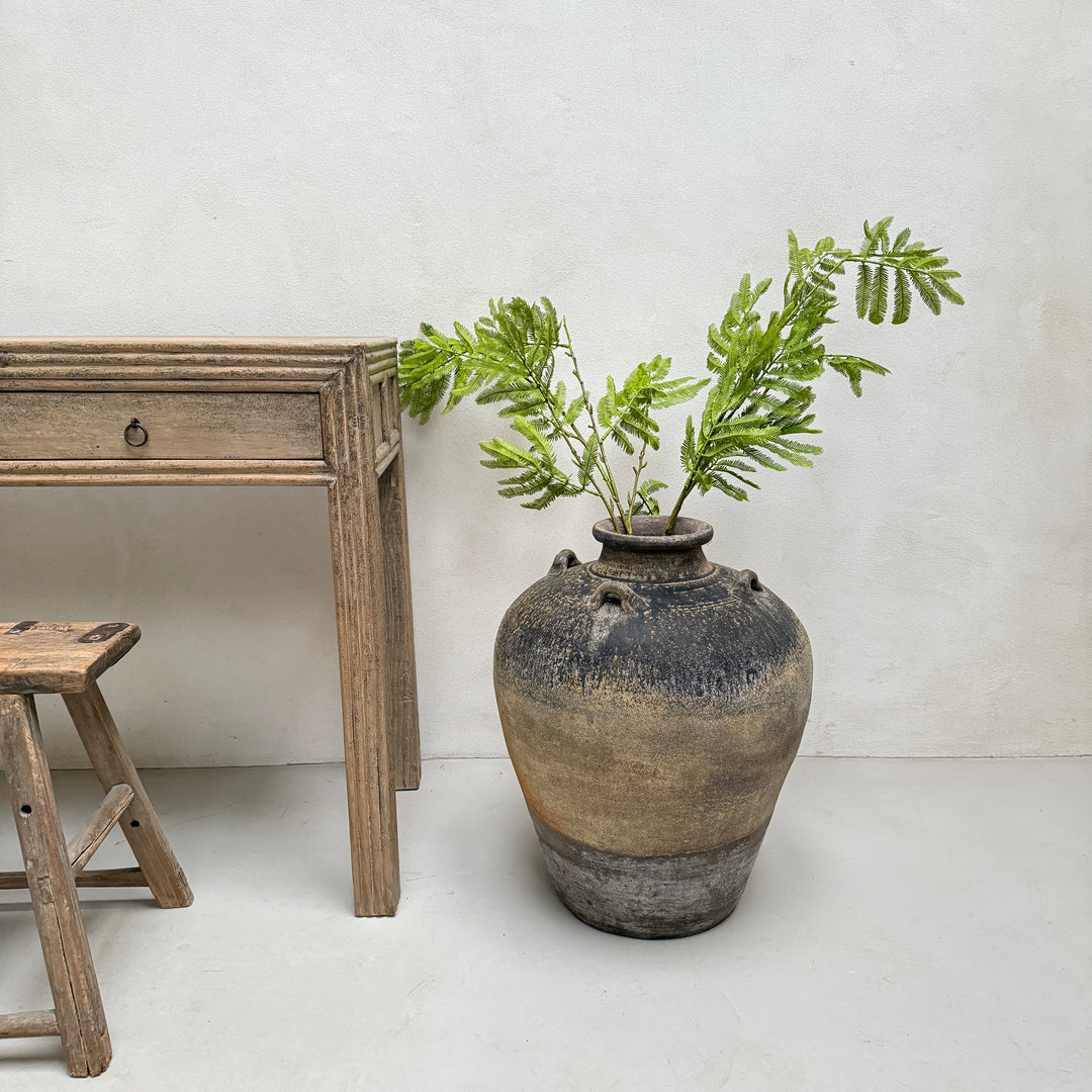 Rare Large Antique Sawankhalok Urn