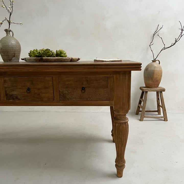 Reclaimed dark wood kitchen island / entrance hall table b