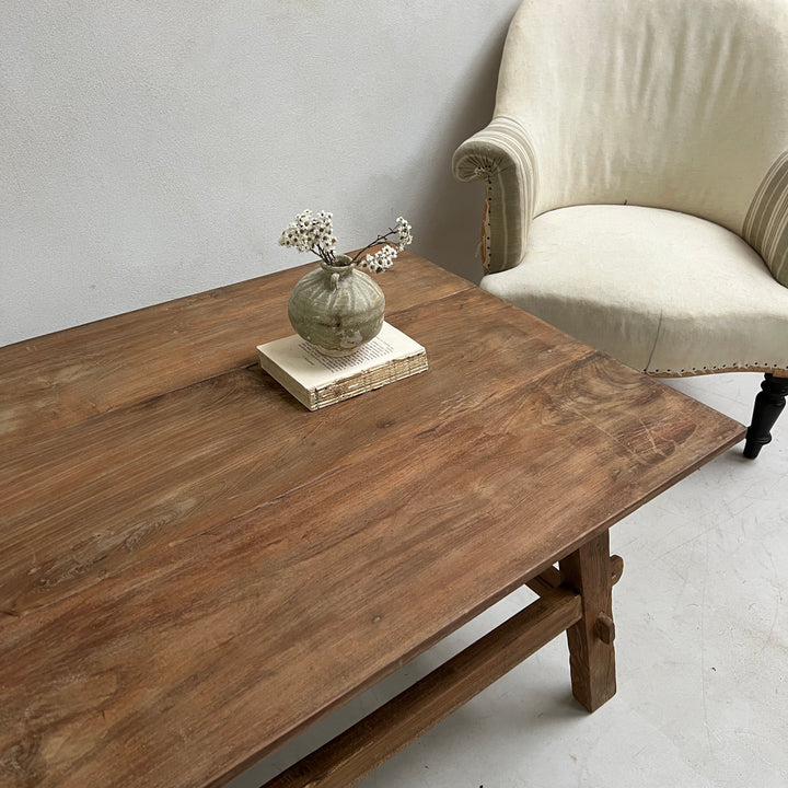 Reclaimed dark wood rustic coffee table 120x70cm