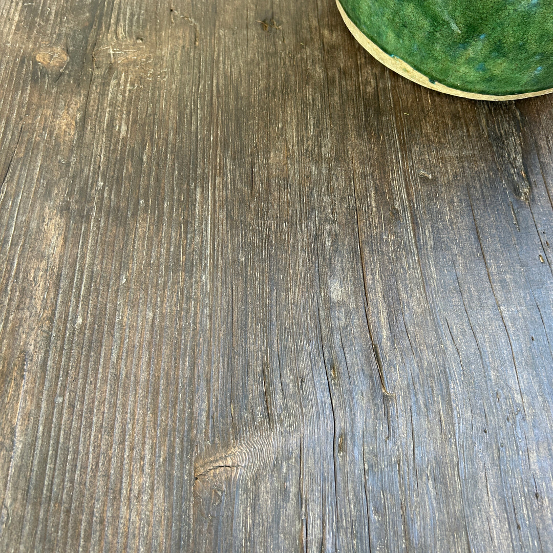 Round Antique Coffee Table | Benarth