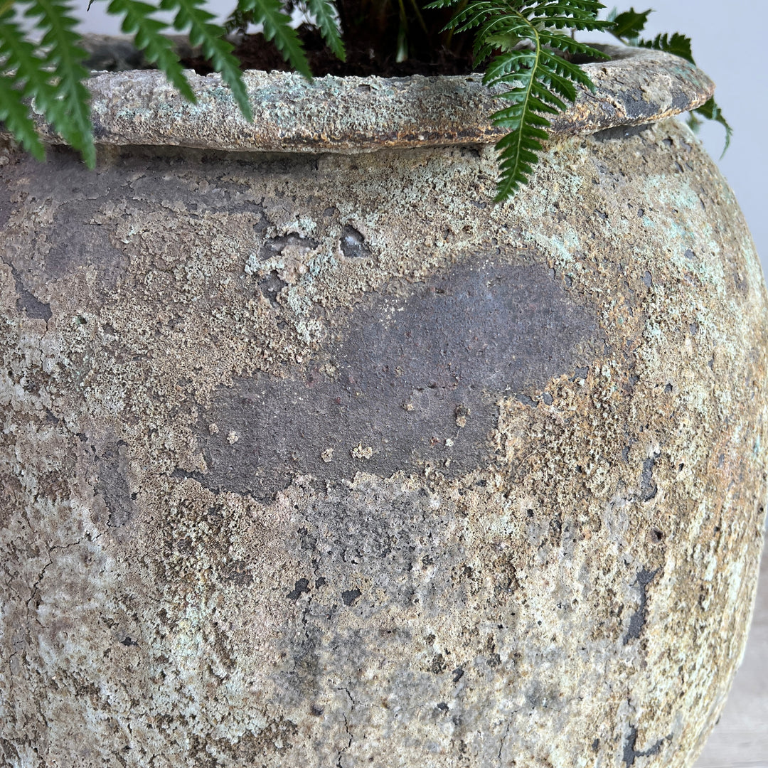 Rustic Glazed Garden Planter | Clara rustic detail