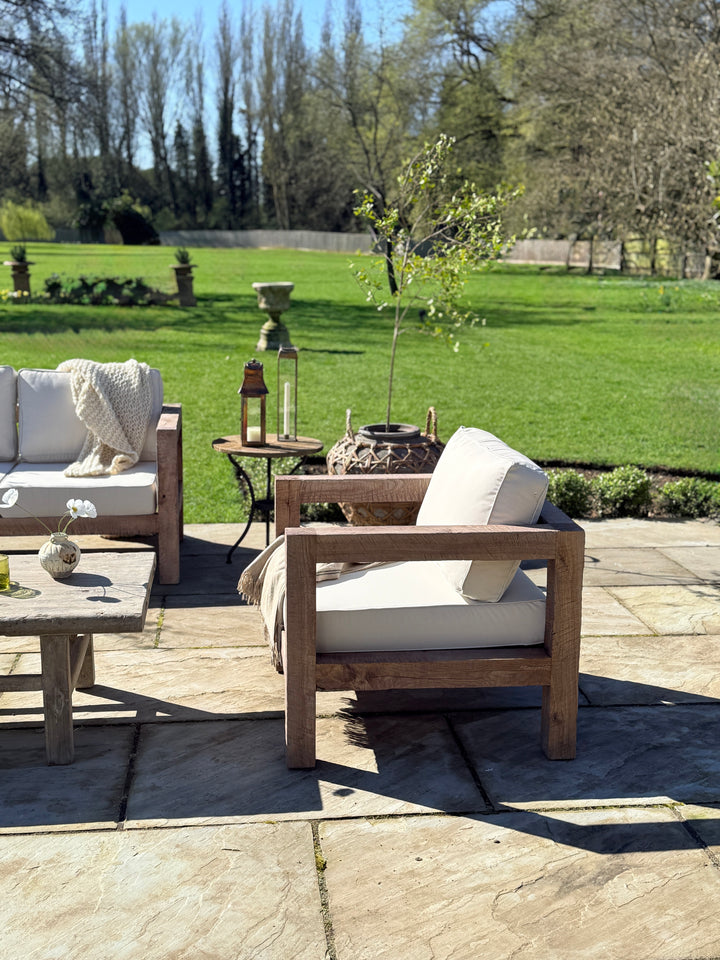 Rustic Wood Outdoor Seating