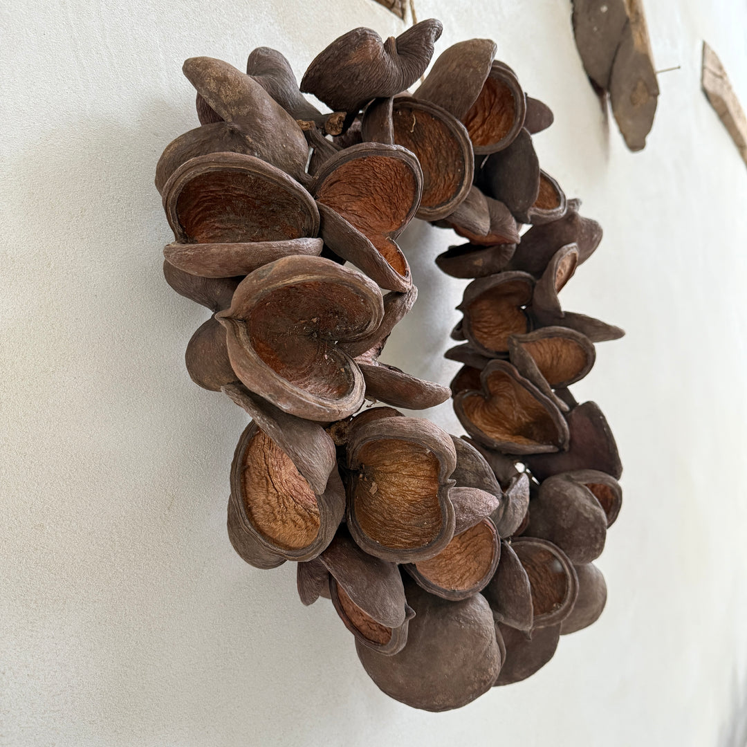 Seed pods wreath