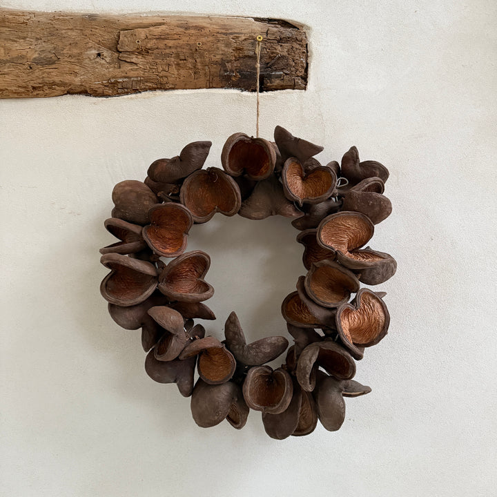 Seed pods wreath