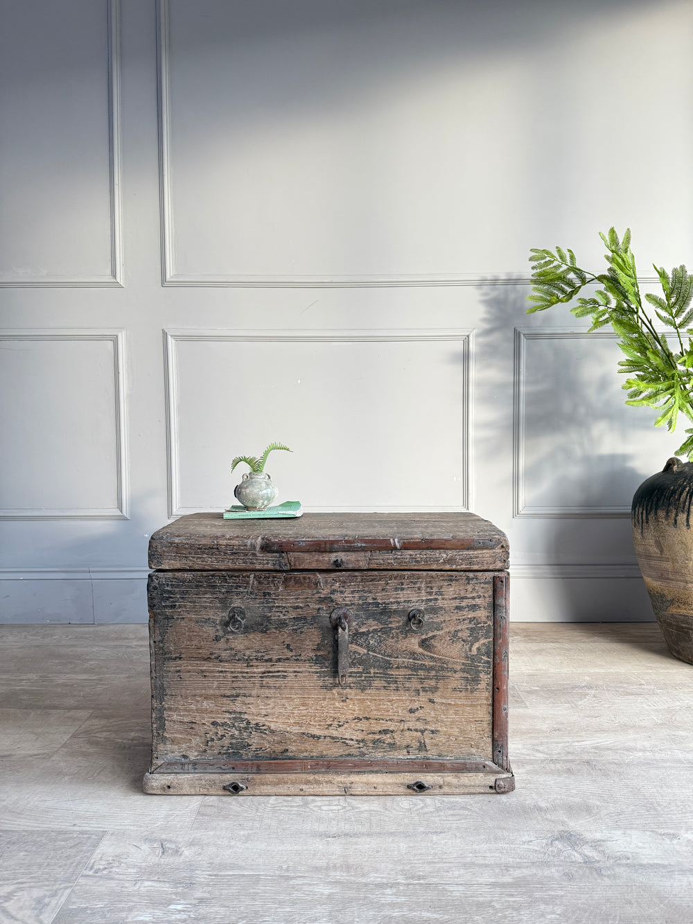 Small Antique Blanket Box | Kanji