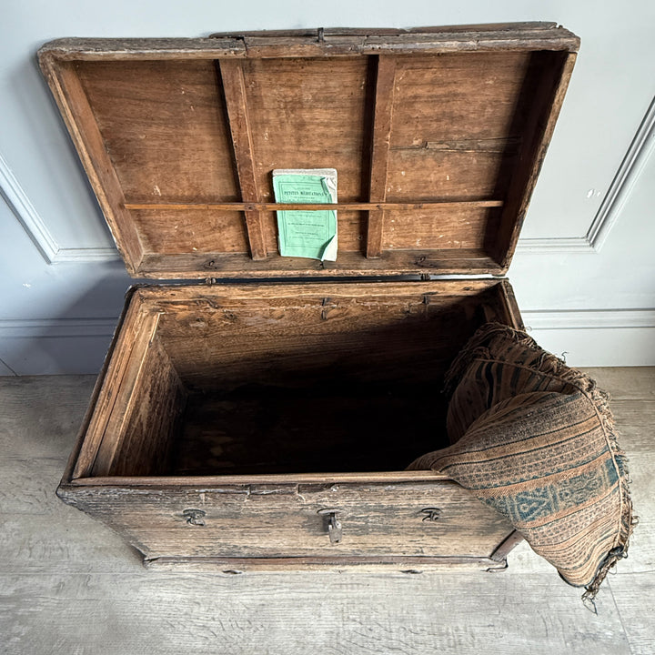 Small Antique Blanket Box | Kanji